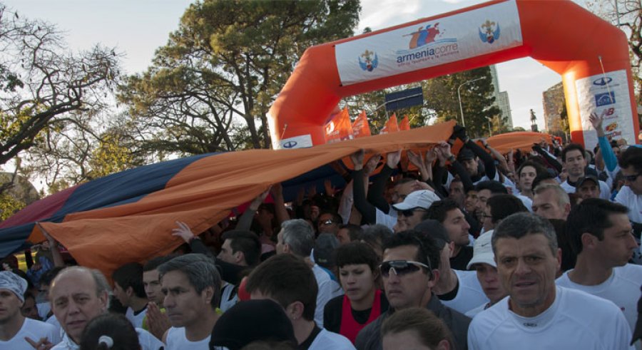 Armenia corrió por la igualdad